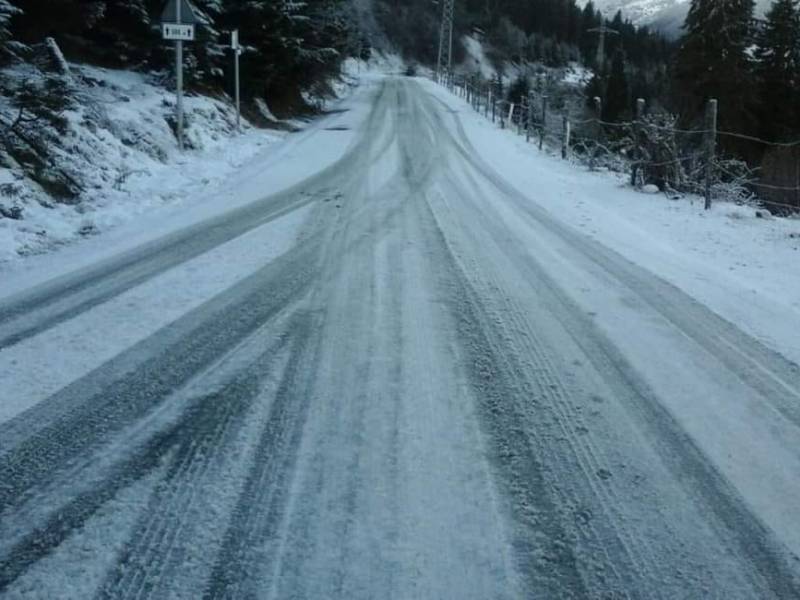 ცაგერის მუნიციპალიტეტში თოვლისგან უკვე გაწმენდილია ცაგერი-ალპანა-ქუთაისის და...